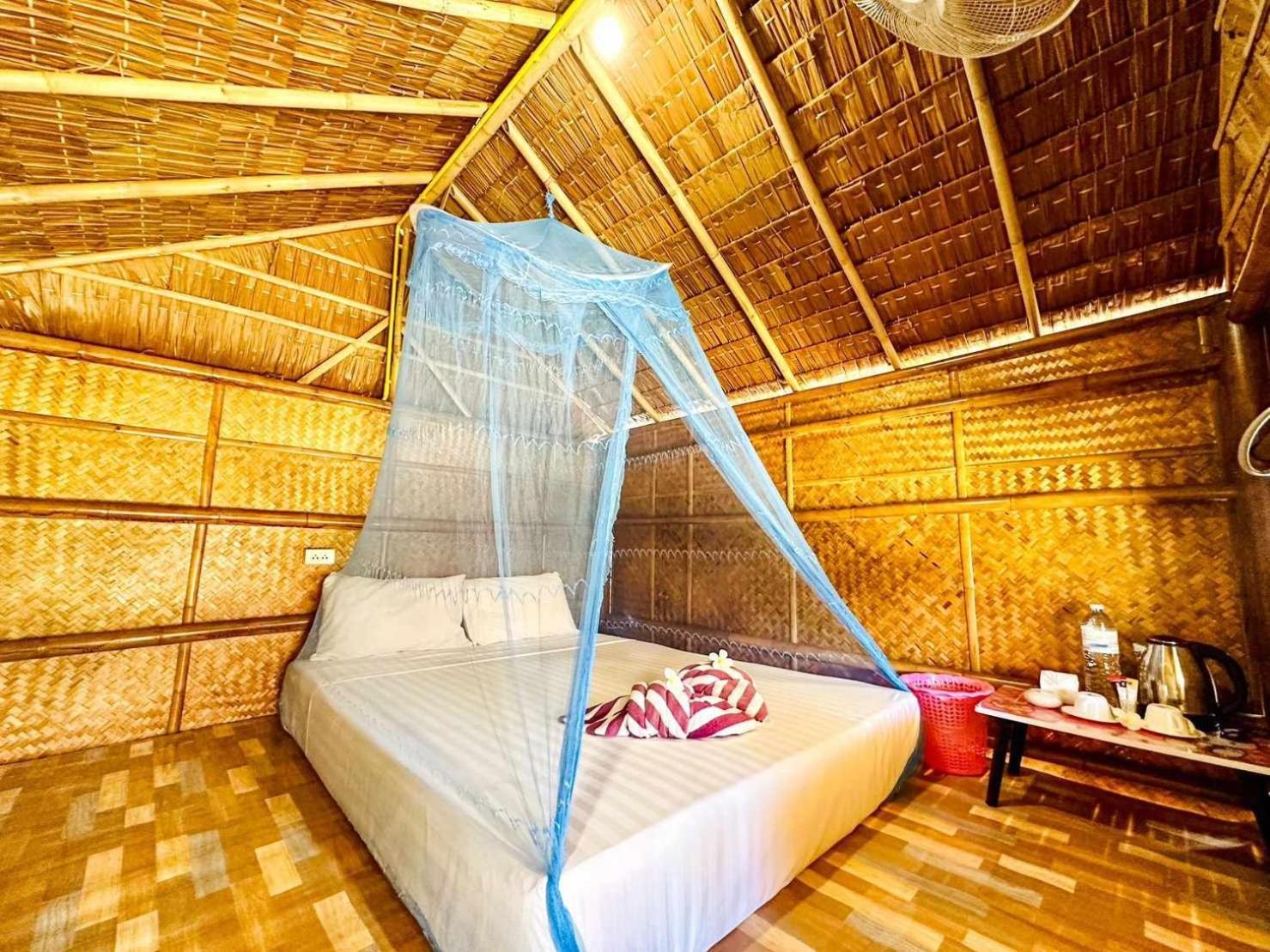 Check In Lanta Otel Ko Lanta Dış mekan fotoğraf